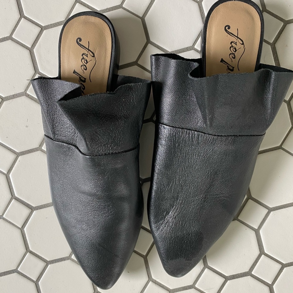 Free people faux leather slides size 38